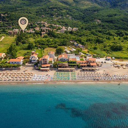 Apartments Viktorija Petrovac na moru Exterior foto